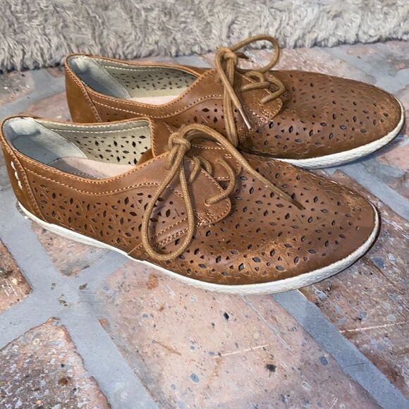 Earth spirit gelron brown leather embellished lace up flats size 8 - Picture 1 of 4